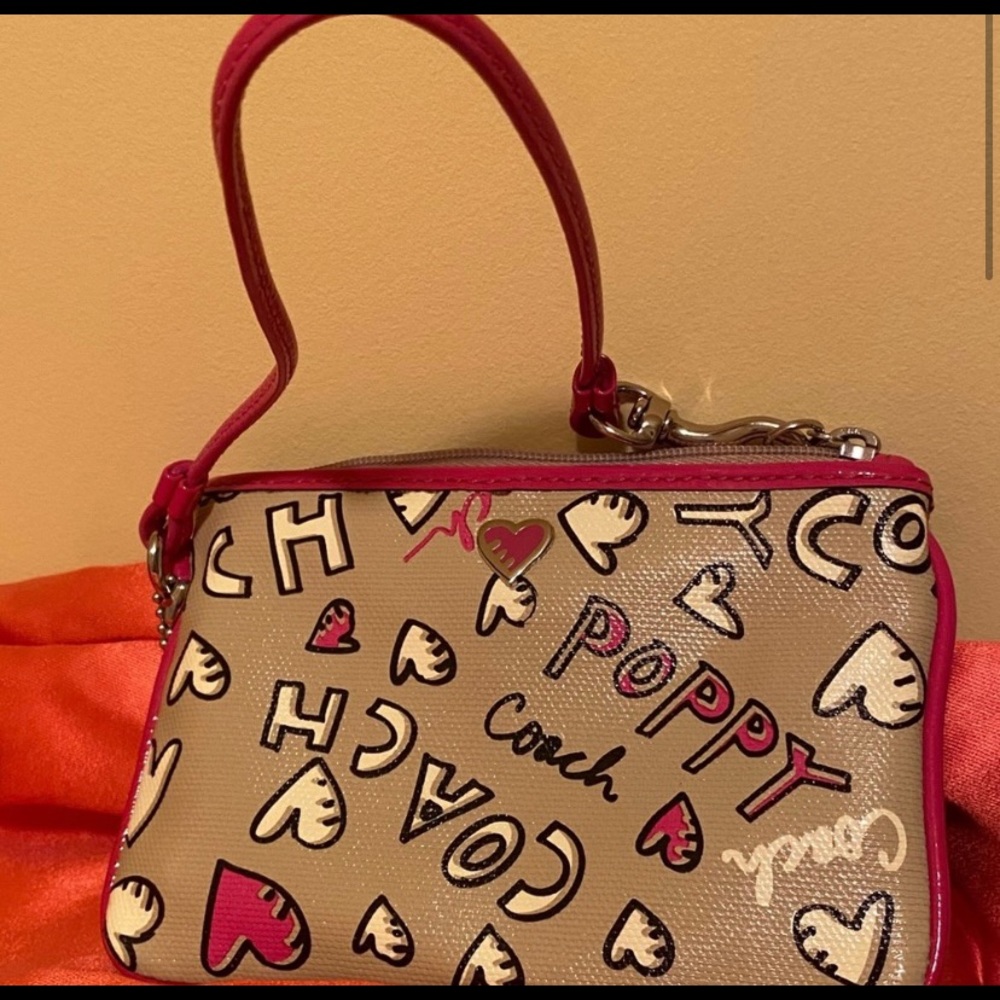Coach Poppy Wristlet